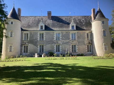Facade/entrance, Garden