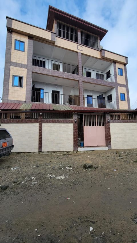 Carolina Lodging Apartment Apartment in Douala