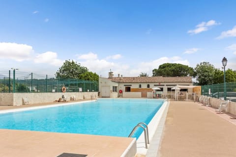 La Frênaie - Quiet - Swimming pool - Car park Apartment in Villeneuve-Loubet