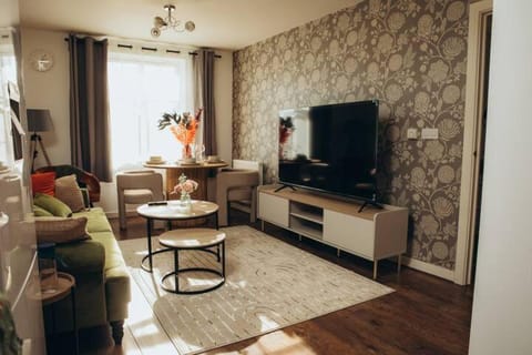 Bromley Stylish Modern Escape 2 Bed Apartment Apartment in Bromley