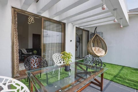 Balcony/Terrace, Seating area