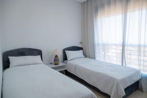 Appartement luxueux avec piscine dans une résidence calme Apartment in Casablanca-Settat