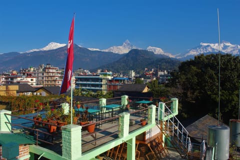 Balcony/Terrace, City view, Mountain view