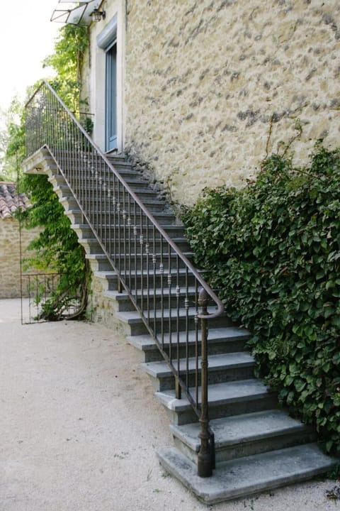 Loft dans Mas de charme du XVIIIème siècle Apartment in Pernes-les-Fontaines