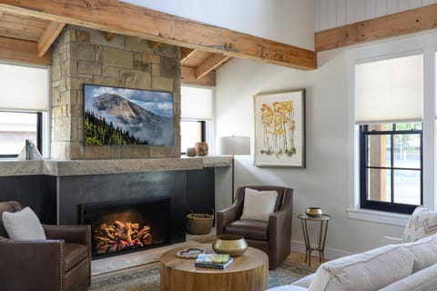 Academy Place - Valerian Casa in Crested Butte