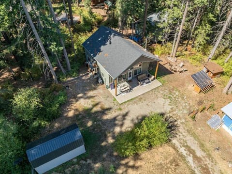 Property building, Natural landscape, Bird's eye view