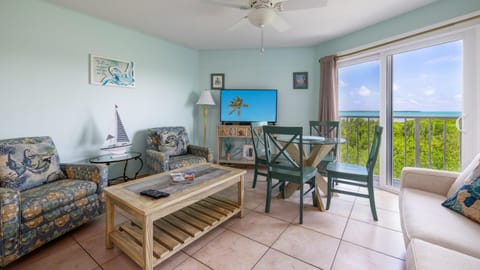 Aqua Vista Ocean Pointe 3307 House in Tavernier