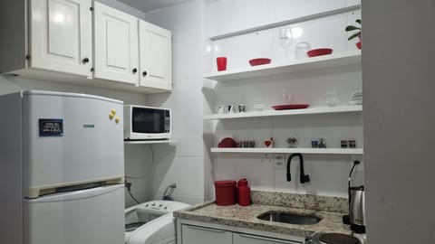 Kitnet Kobrasol Apartment in São José