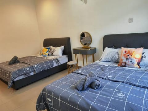 Cozy Deluxe House Padang Serai 28pax Villa in Penang