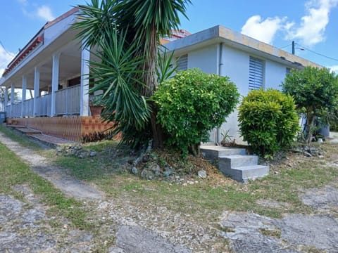 Property building, Street view, Street view, Quiet street view