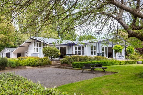 The Cattlestop House in Martinborough