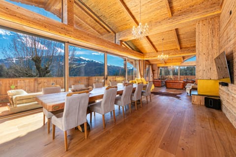 Das Kitz - Chalet Steuerberg XL Kitzbühel Hotel in Kitzbuhel