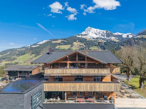 Das Kitz - Chalet Steuerberg XL Kitzbühel Hotel in Kitzbuhel