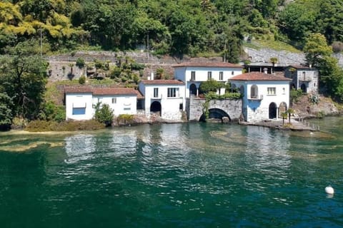 Property building, Lake view