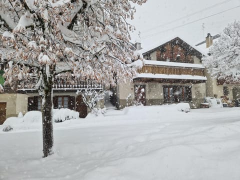 Chalet typique proche Crans Montana Chalet in Sierre