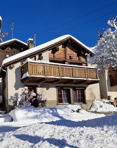 Chalet typique proche Crans Montana Chalet in Sierre