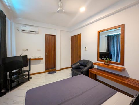 AIRPORT HoTEL BY CMB APARTMENTS Hotel in Negombo