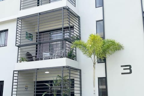 Property building, Balcony/Terrace