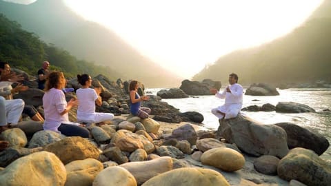 Yogasana YOG'ostel - Wellness Retreat Hostel in Rishikesh