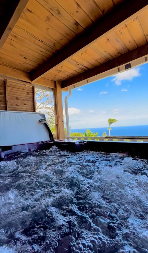 Hot Tub, Balcony/Terrace