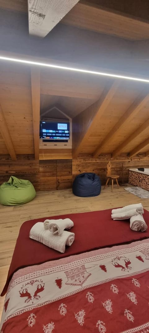 Mansarda Vale e Schena con vasca idromassaggio 4 posti letto a Cortina d'Ampezzo Apartment in San Vito di Cadore