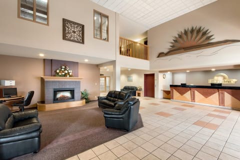 Days Inn & Suites by Wyndham Thunder Bay Hotel in Thunder Bay