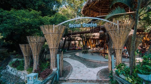 Mua Caves Ecolodge (Hang Mua) Hotel in Laos