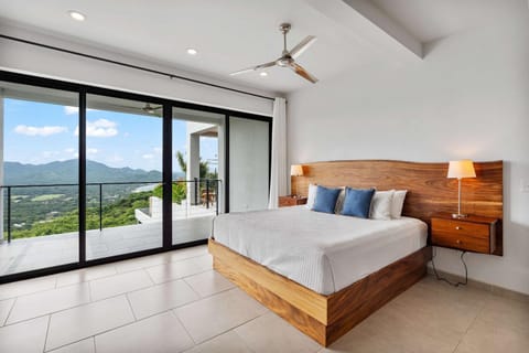 Ocean View Luxury Mountain Escape Villa in Guanacaste Province