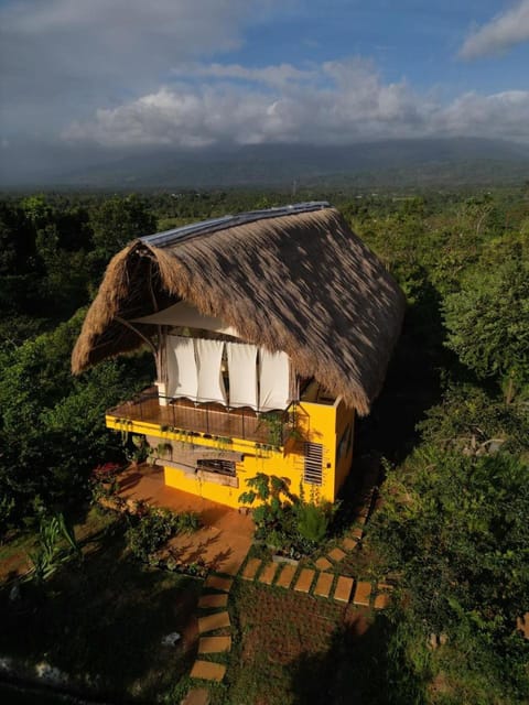 Property building, Day, Natural landscape, Mountain view