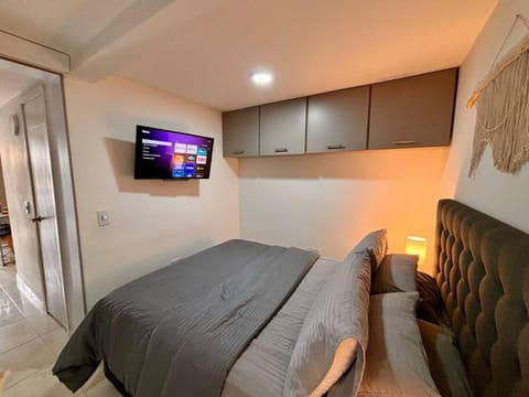 apartamento cerca al poblado Apartment in Medellin