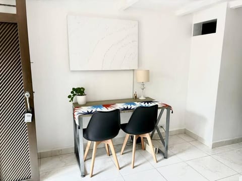 apartamento cerca al poblado Apartment in Medellin