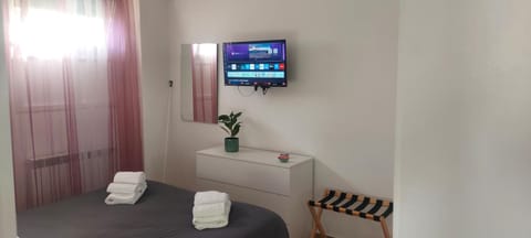 TV and multimedia, Bedroom, towels