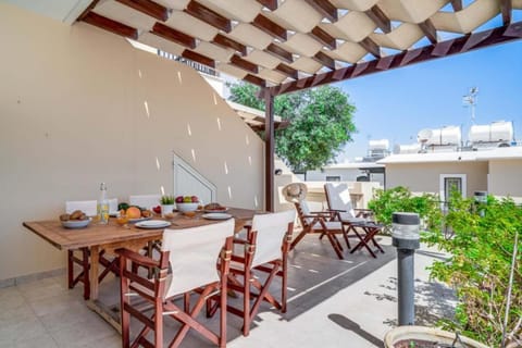 Patio, Garden, Garden view