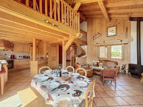 Chalet individuel avec garage, terrasse, buanderie et cuisine équipée - FR-1-560-149 Chalet in Combloux