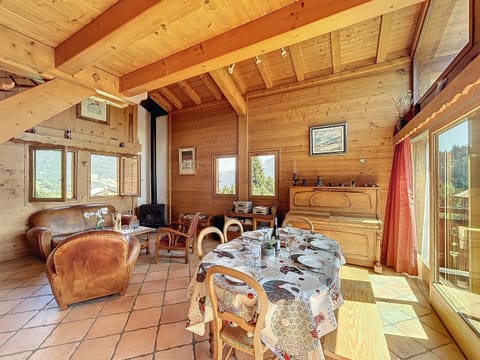 Chalet individuel avec garage, terrasse, buanderie et cuisine équipée - FR-1-560-149 Chalet in Combloux