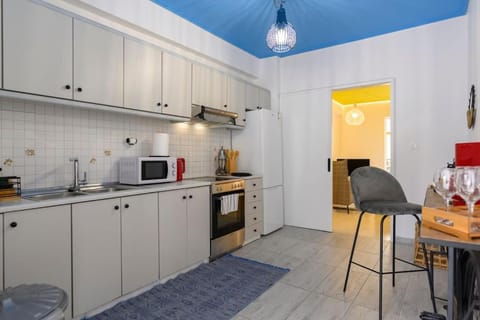 Mesmerizing 2bedroom Luxury Apartment in Kallithea