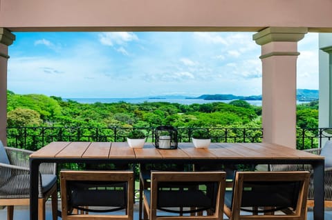 Beautifully Remodeled Condo w - Pool Apartment in Guanacaste Province