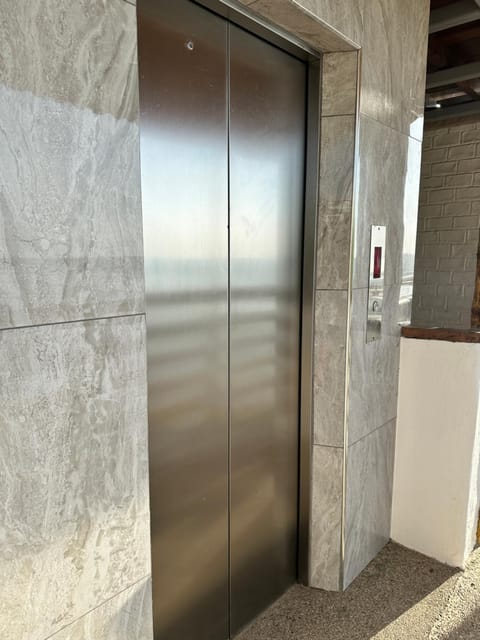 elevator