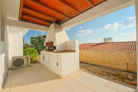 Day, Balcony/Terrace