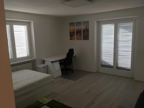 Ferienwohnung V91 Apartment in Bruneck