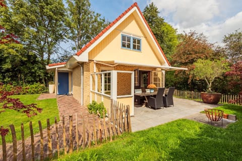 Property building, Garden, Garden view