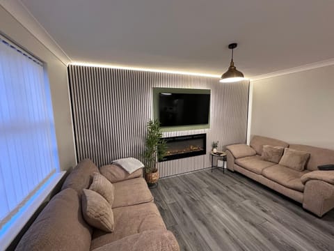 TV and multimedia, Living room