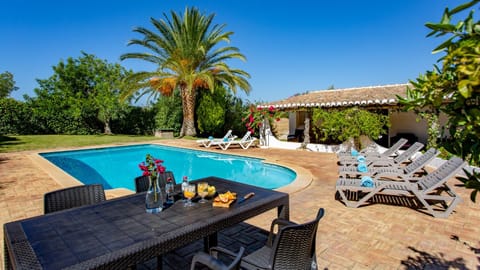 Villa Alice by Algarve Vacation Casa in Guia