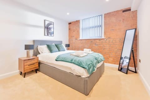 Smart 2 Bed Apartment in Burton-on-Trent Apartment in Burton upon Trent