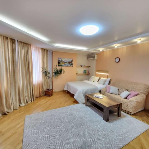 Apartment on Hryshka Street Copropriété in Kiev City - Kyiv