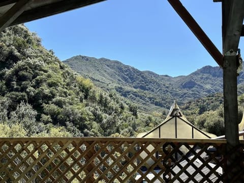 Topanga Panoramic View Loft with Trails & Creeks House in Topanga