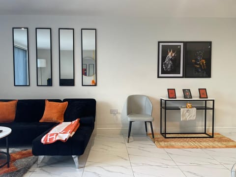 Hermès Suite- By One Leeds Road Apartment in Bradford