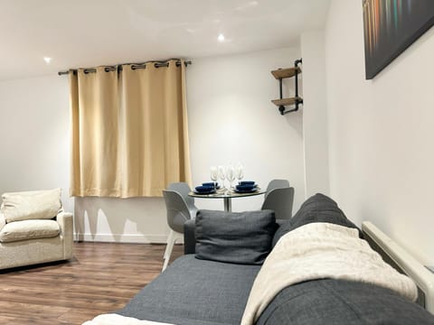 Luxury Basingstoke Apartment Apartment in Basingstoke