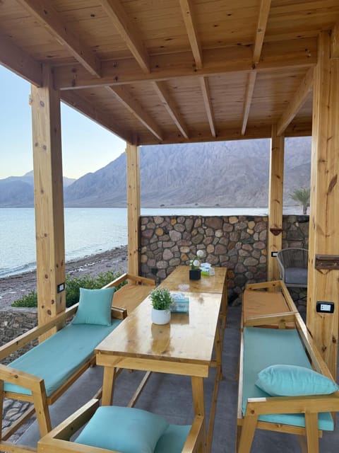 Seating area, Dining area, Mountain view, Sea view