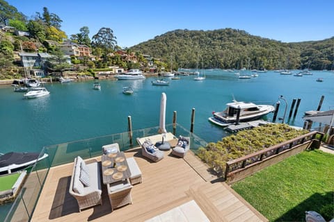 The Cove Church Point House in Pittwater Council